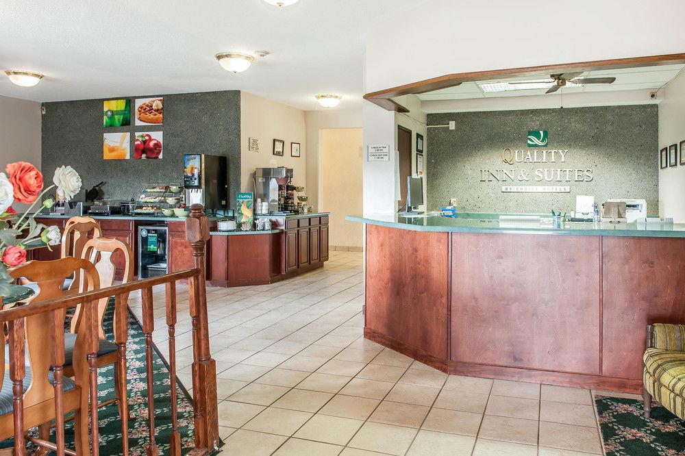 Quality Inn & Suites Danville Eksteriør bilde