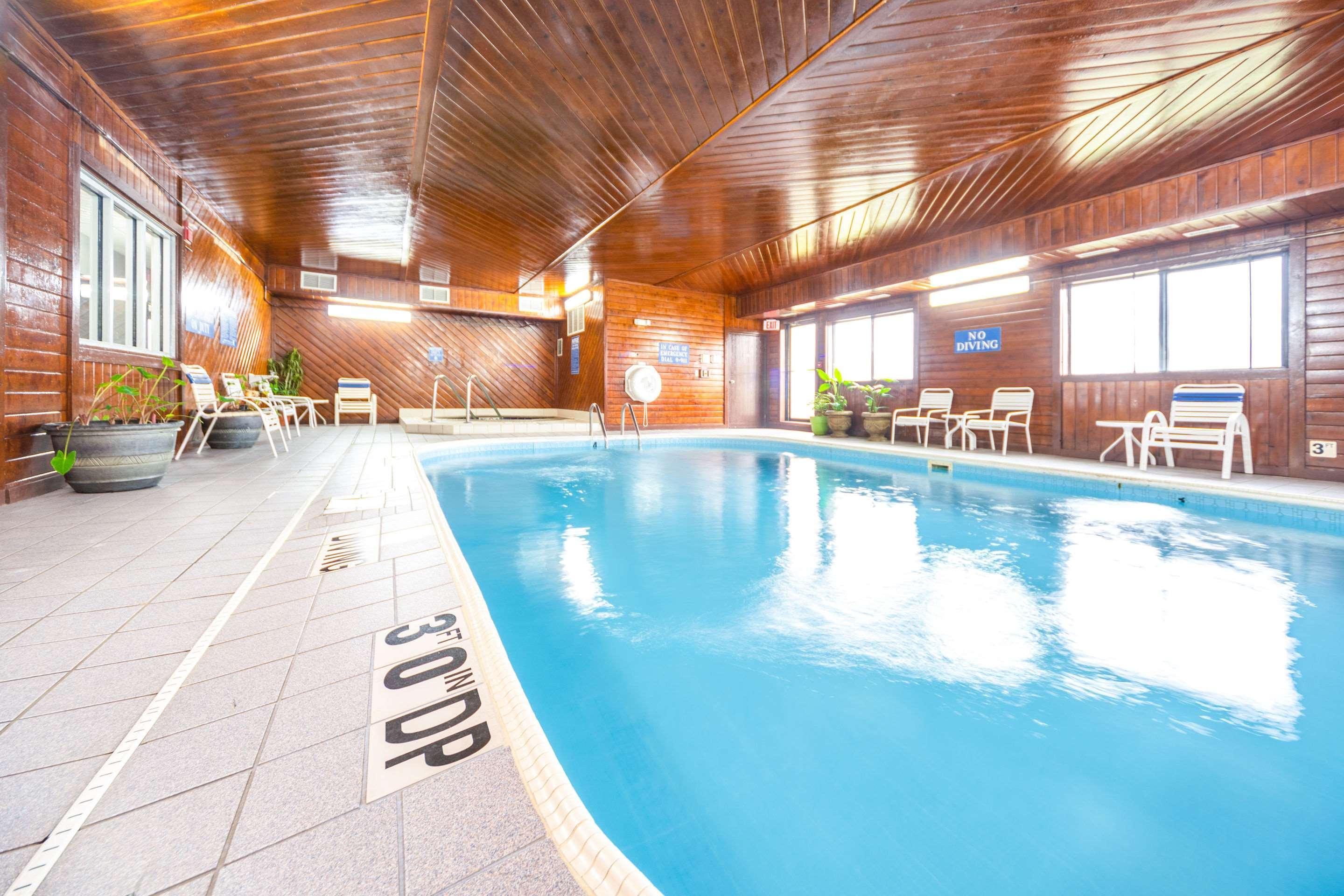 Quality Inn & Suites Danville Eksteriør bilde