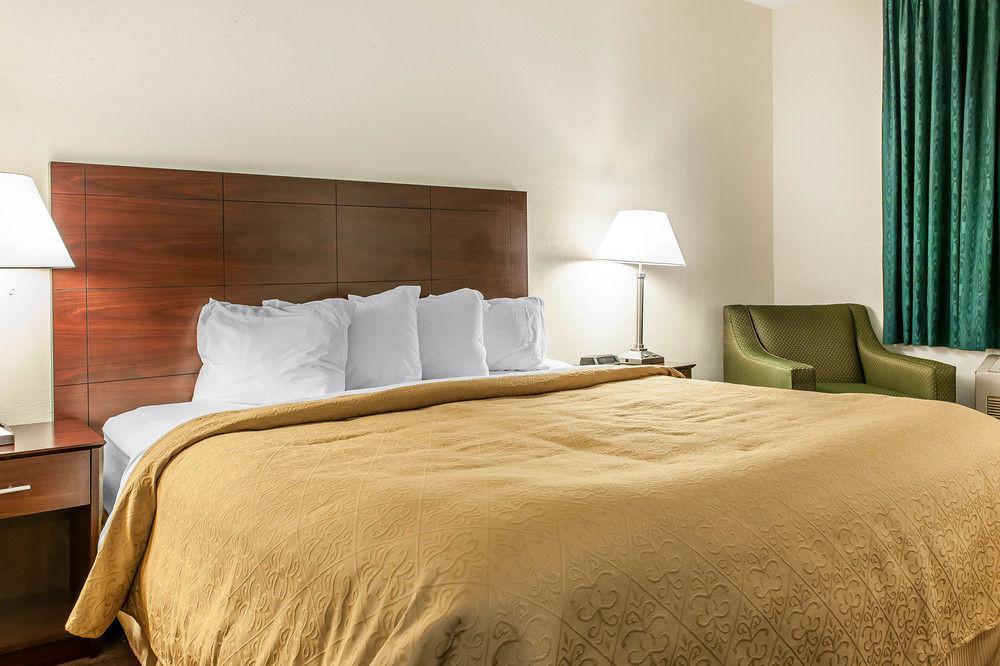 Quality Inn & Suites Danville Eksteriør bilde