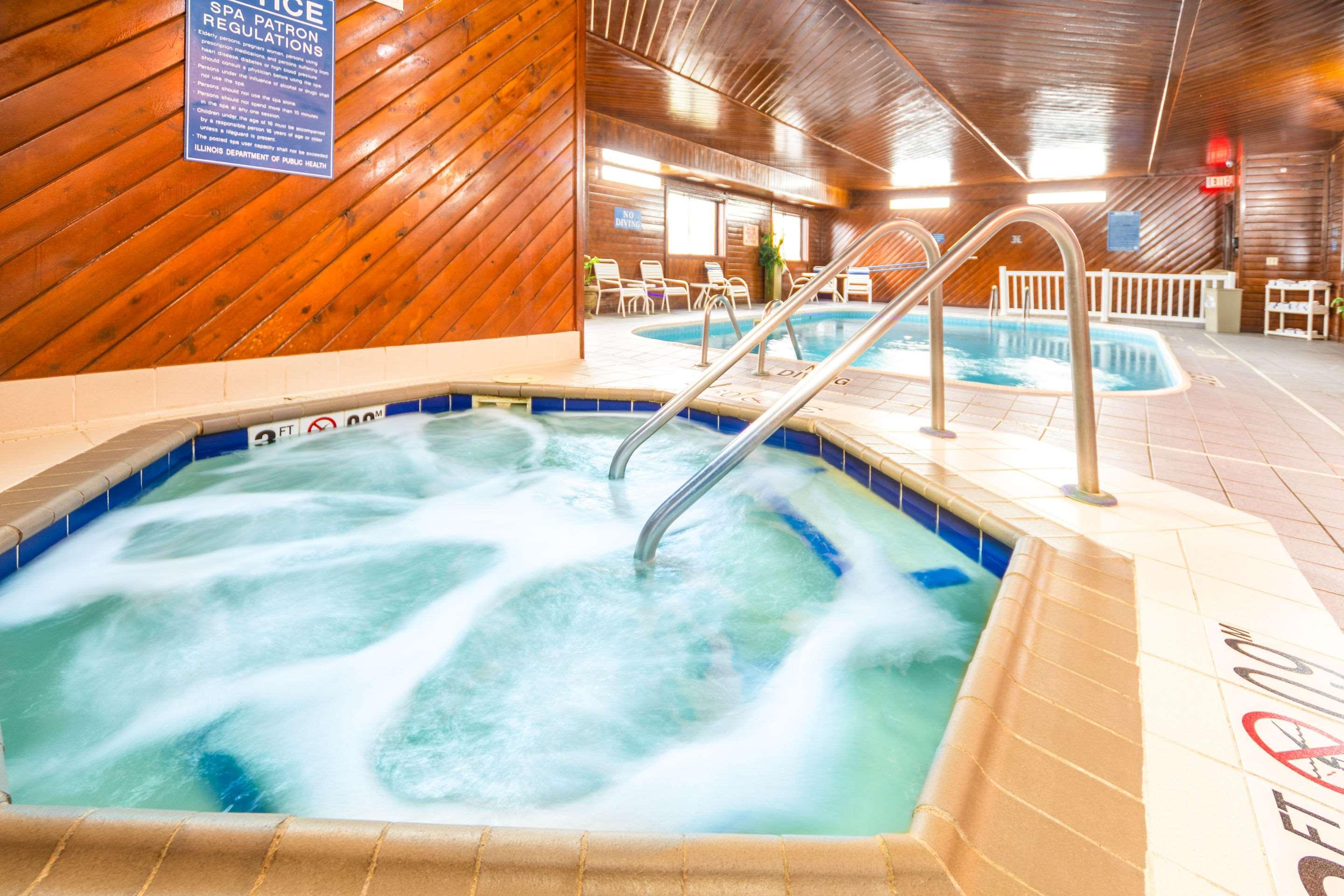 Quality Inn & Suites Danville Eksteriør bilde