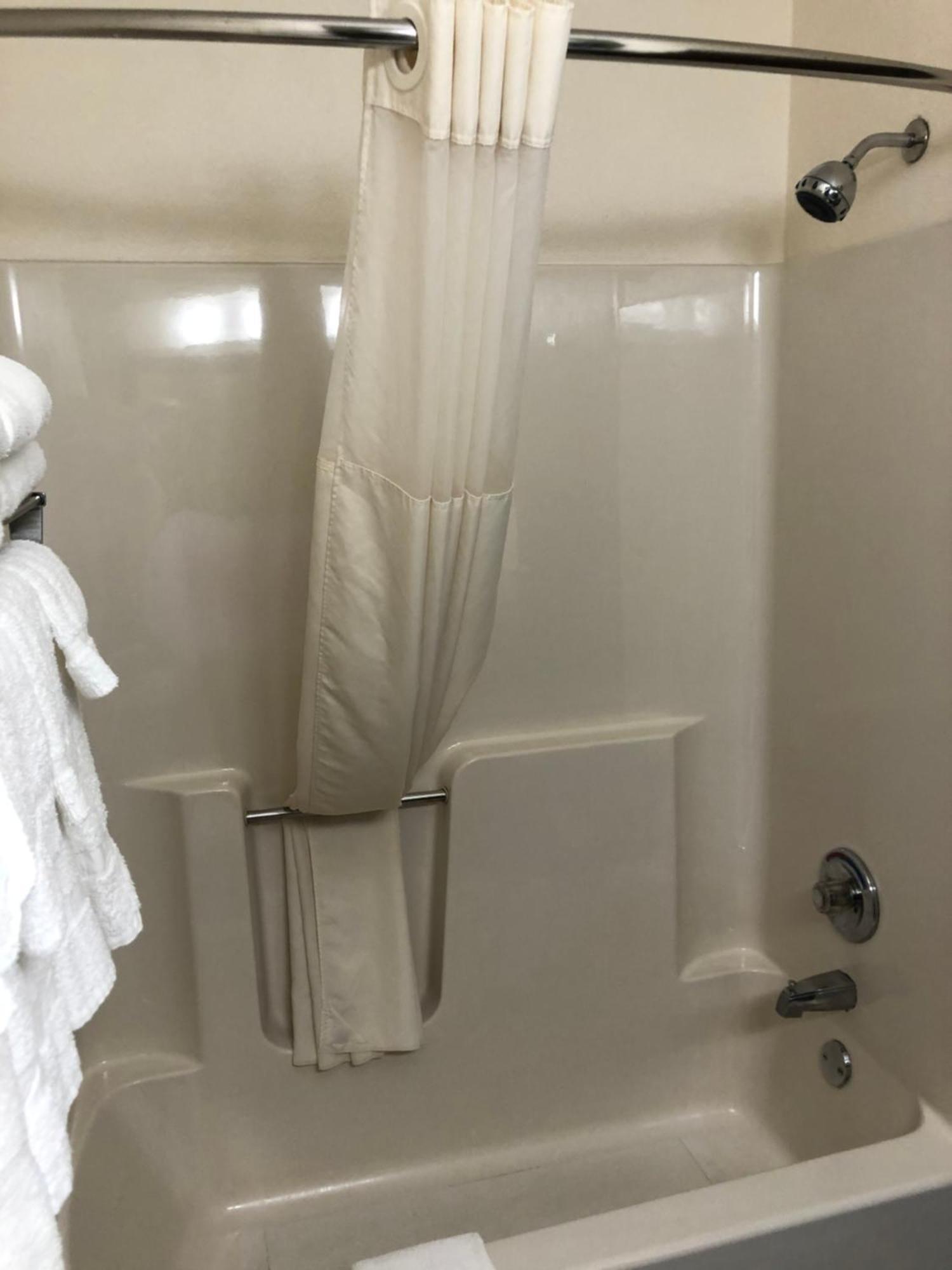 Quality Inn & Suites Danville Eksteriør bilde