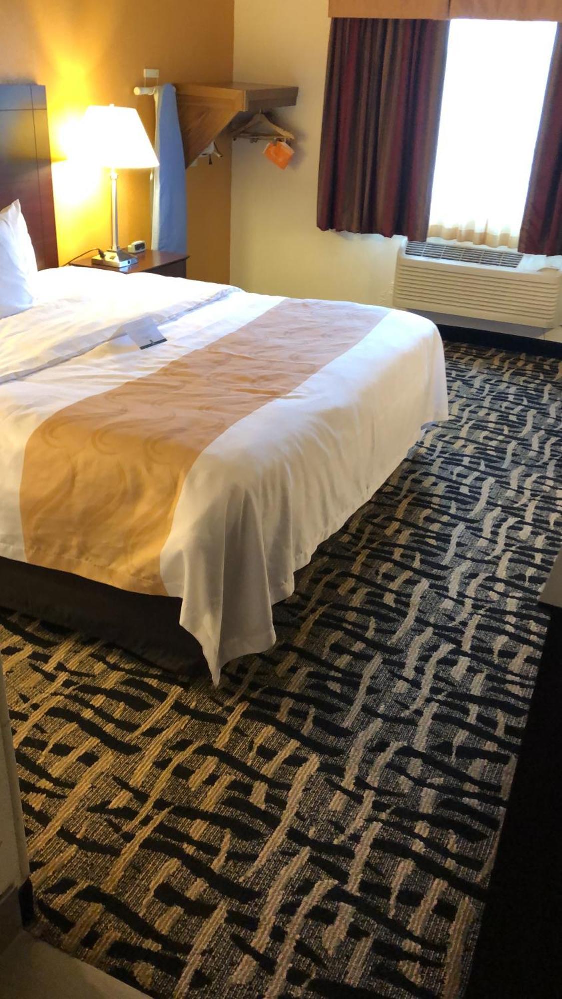 Quality Inn & Suites Danville Eksteriør bilde