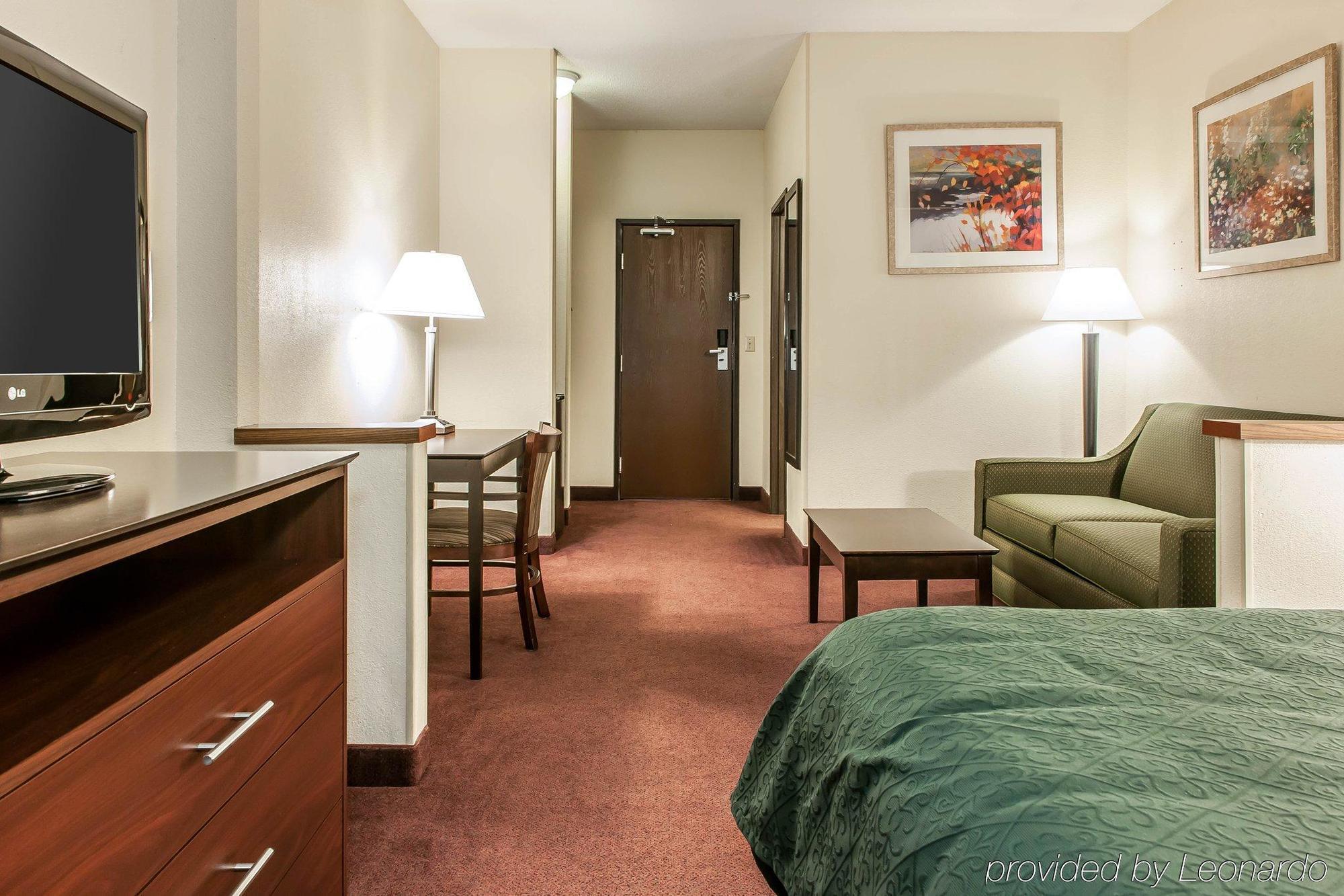 Quality Inn & Suites Danville Eksteriør bilde