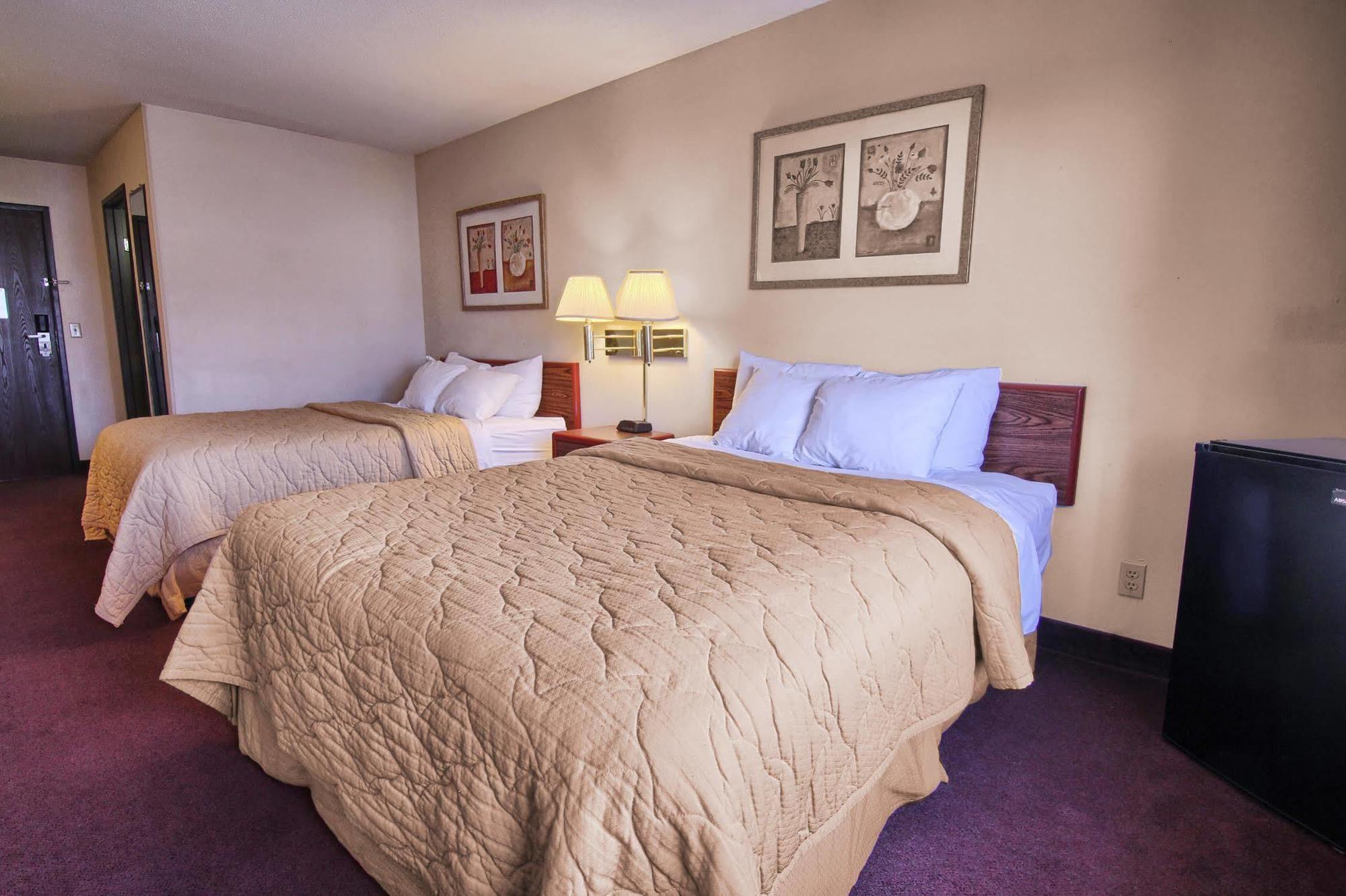 Quality Inn & Suites Danville Eksteriør bilde