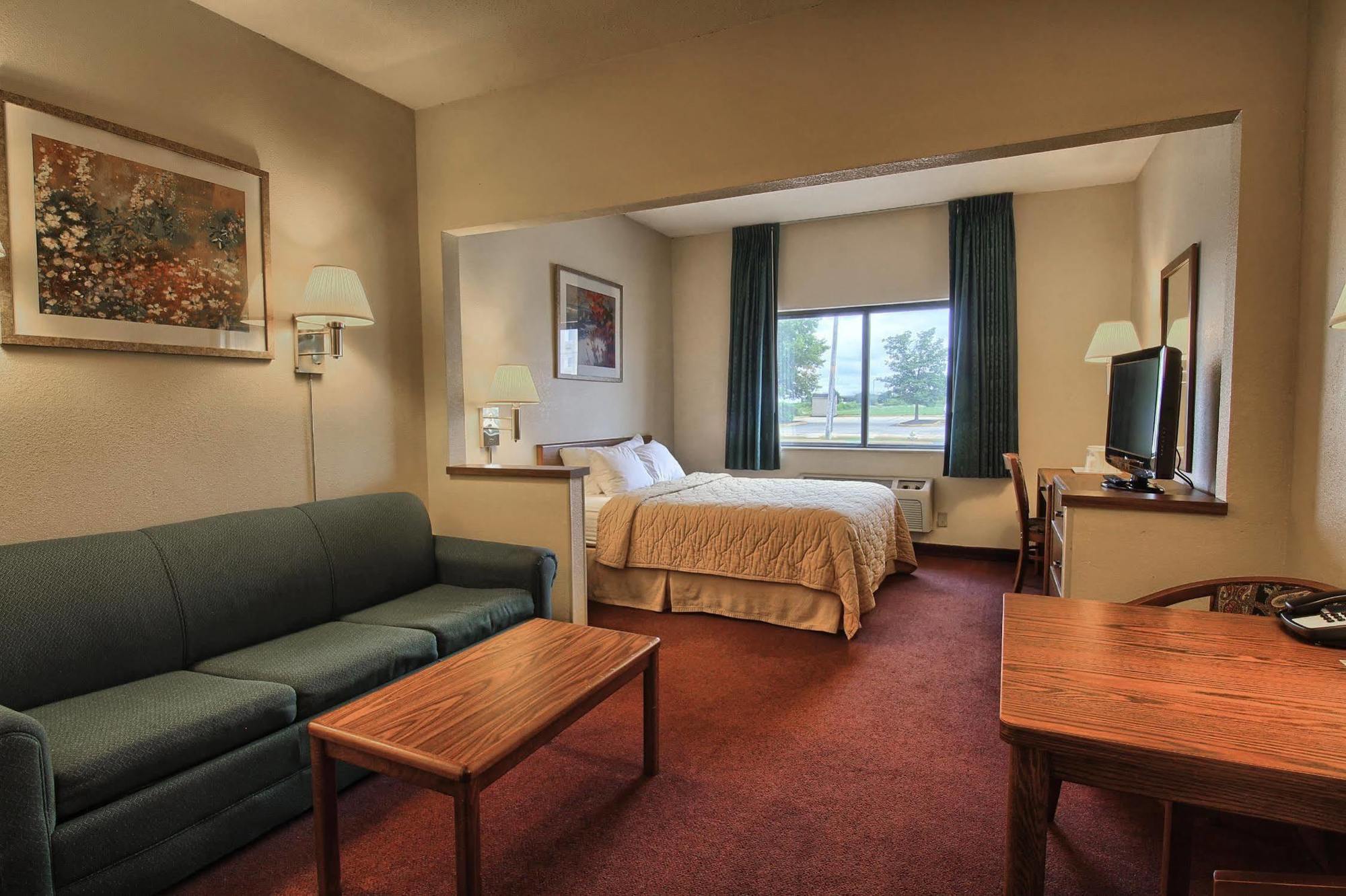 Quality Inn & Suites Danville Eksteriør bilde