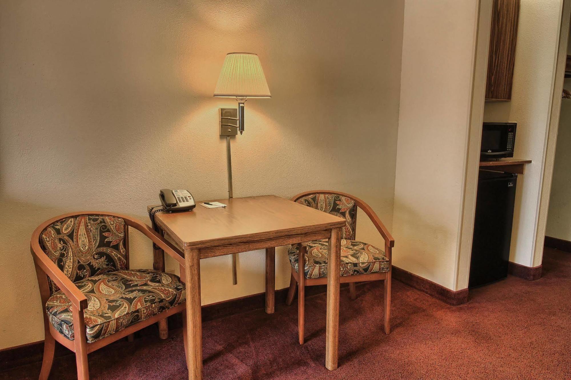 Quality Inn & Suites Danville Eksteriør bilde